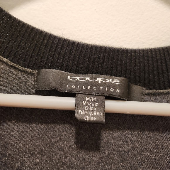 Sweater dress size medium - Picture 3 of 3